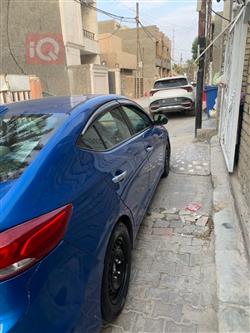 هیۆندای ئەلەنترا